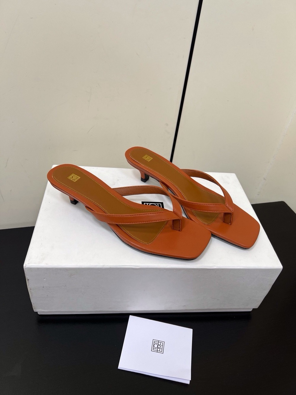 Toteme Orange Square-Toe Leather Kitten Heel Mules